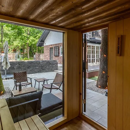 Апартаменты Balchill House With Sauna And Jacuzzi - Happy *