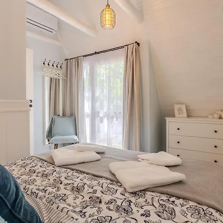 Balchill House With Sauna And Jacuzzi - Happy Апартаменты Балатонсепезд